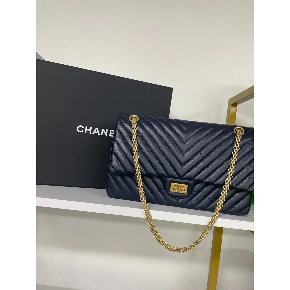 CHANEL 2.55 Reissue Medium Navy Flap Bag - Picture 2 of 12